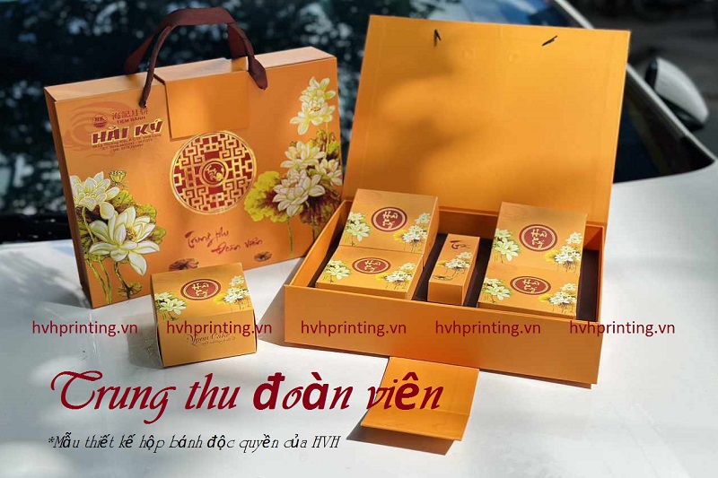 Hộp bánh trung thu đoàn viên đẹp lạ độc quyền của HVH