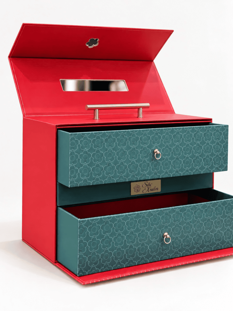 Hộp quà Tết Sắc Xuân dạng tủ 2 ngăn kéo quai xách đỏ phối xanh – Golden Box (góc 3)